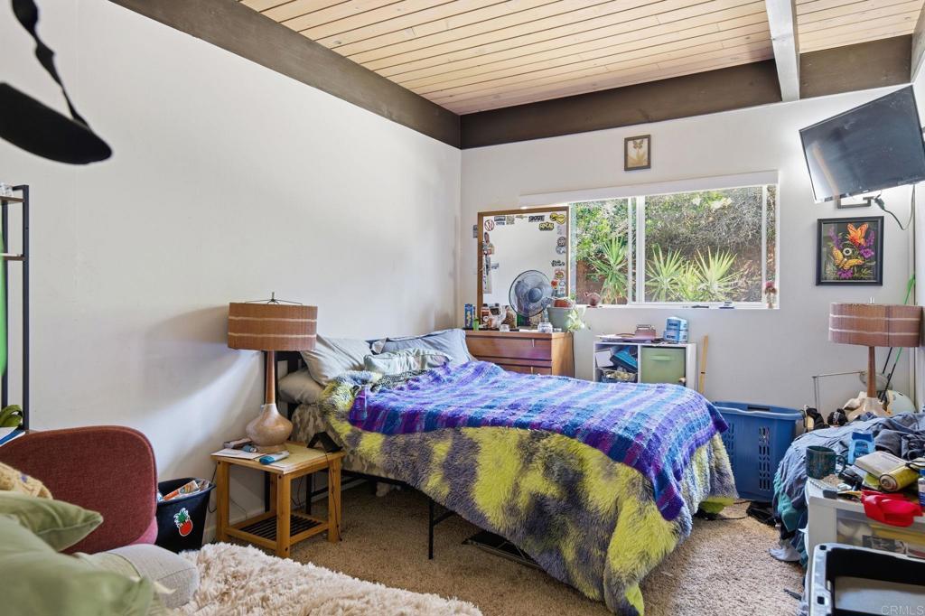 2106 Vista Grande Drive