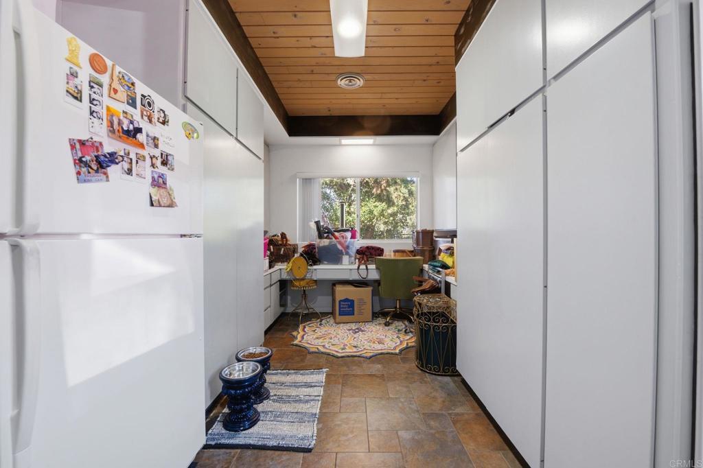 2106 Vista Grande Drive