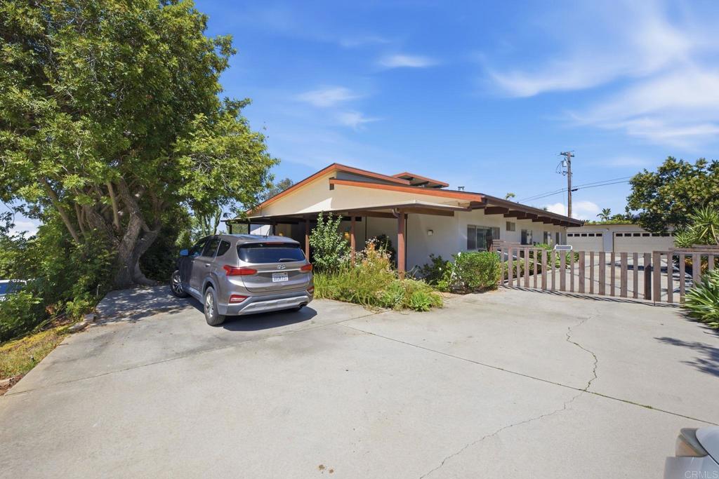 2106 Vista Grande Drive