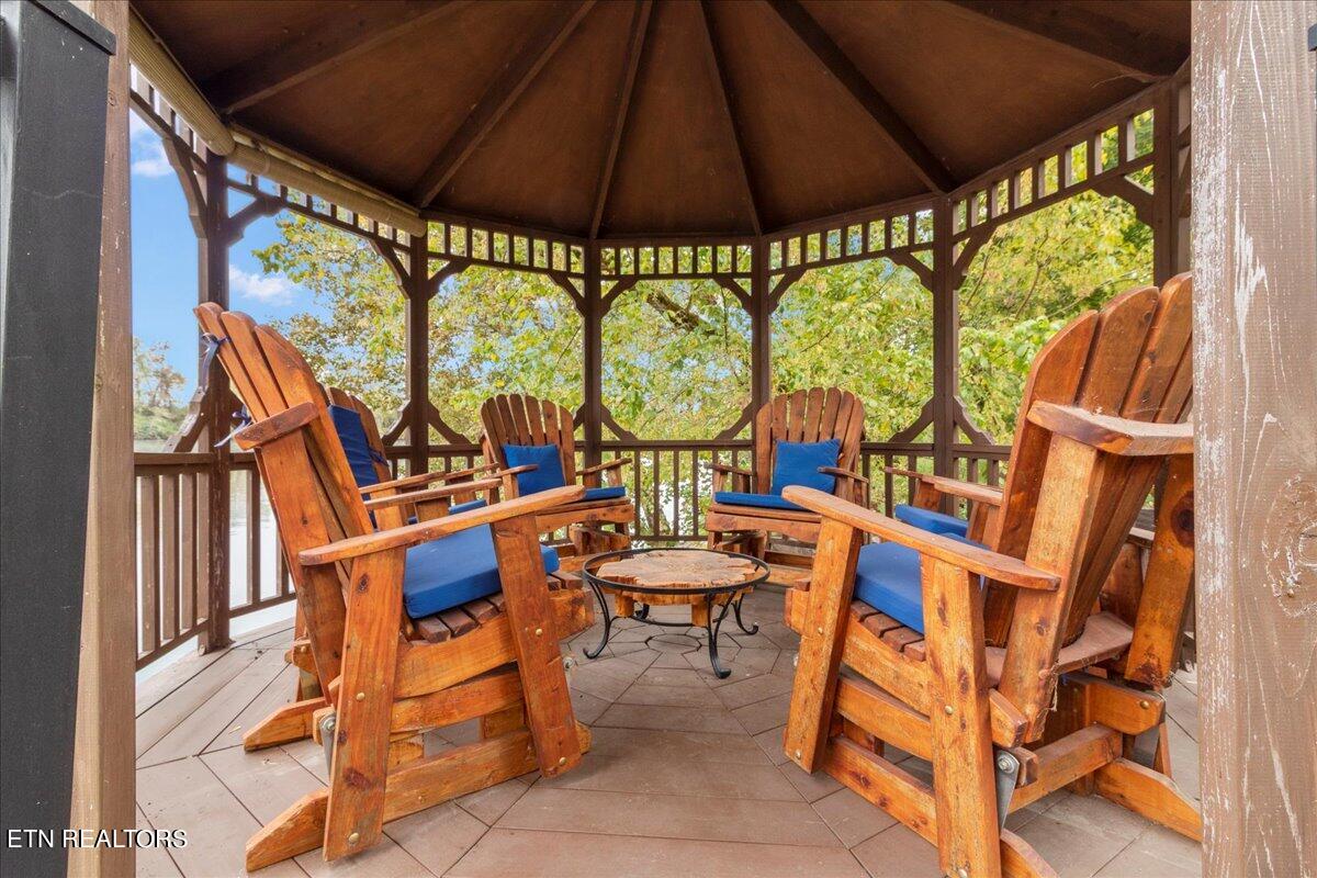 2005 Serene Cove Way