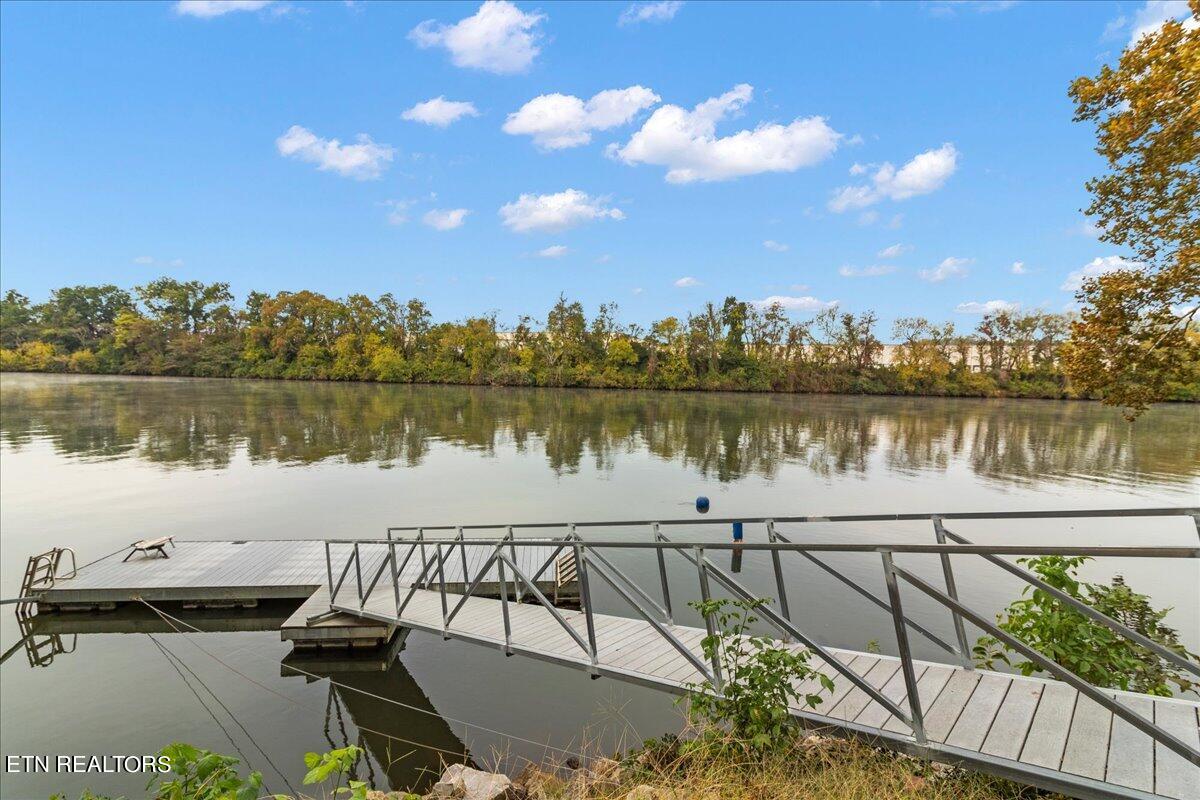 2005 Serene Cove Way
