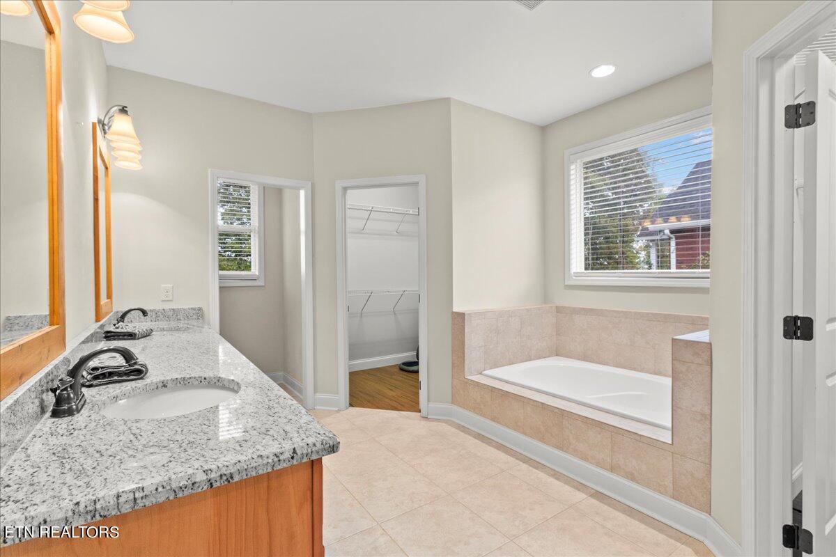 2005 Serene Cove Way