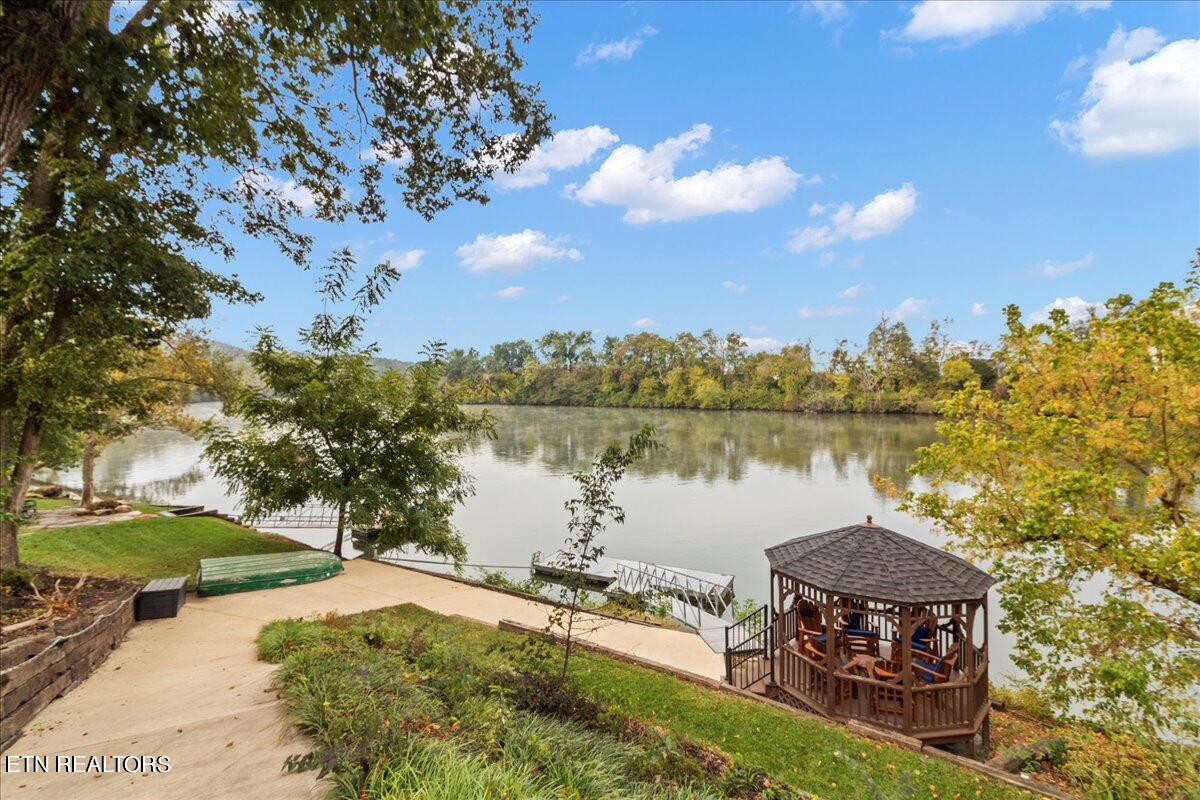 2005 Serene Cove Way