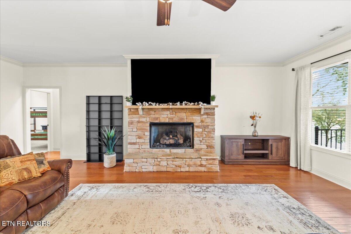 2005 Serene Cove Way