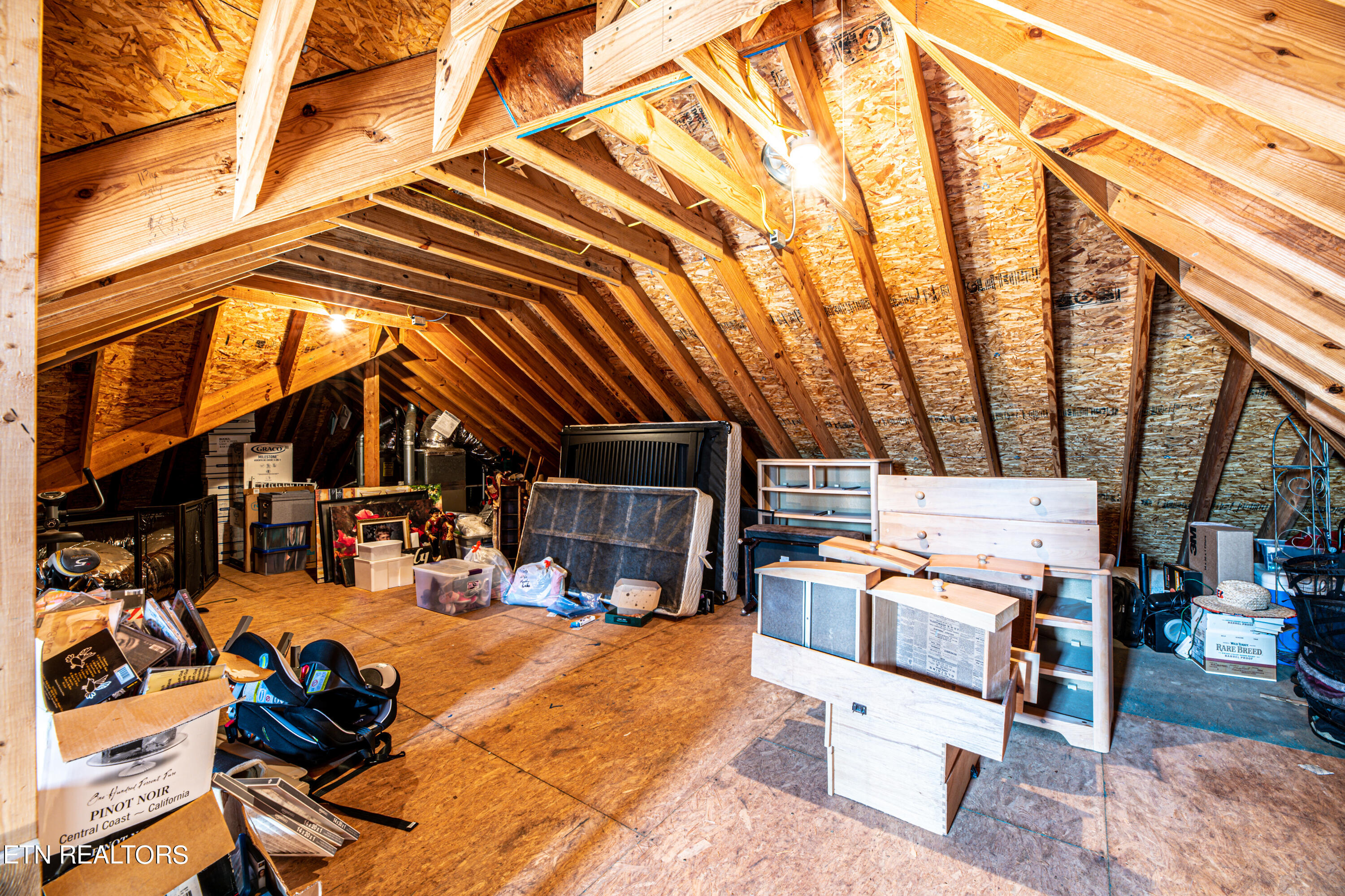 8147 Crimson Tree Lane