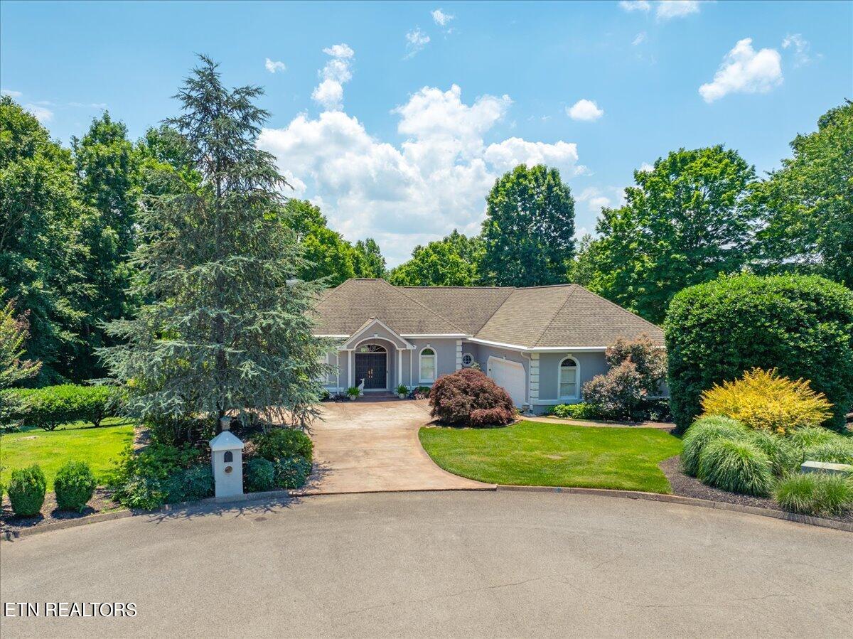 7049 Lake Bluff Court