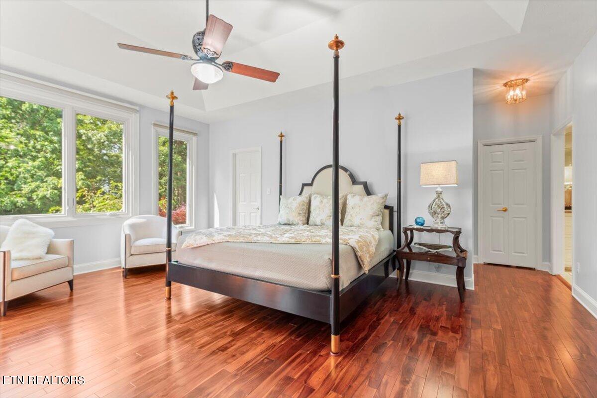 7049 Lake Bluff Court