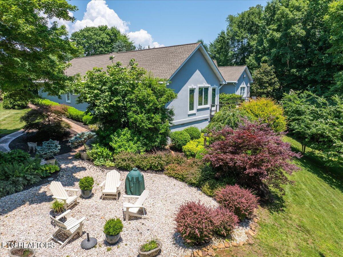 7049 Lake Bluff Court