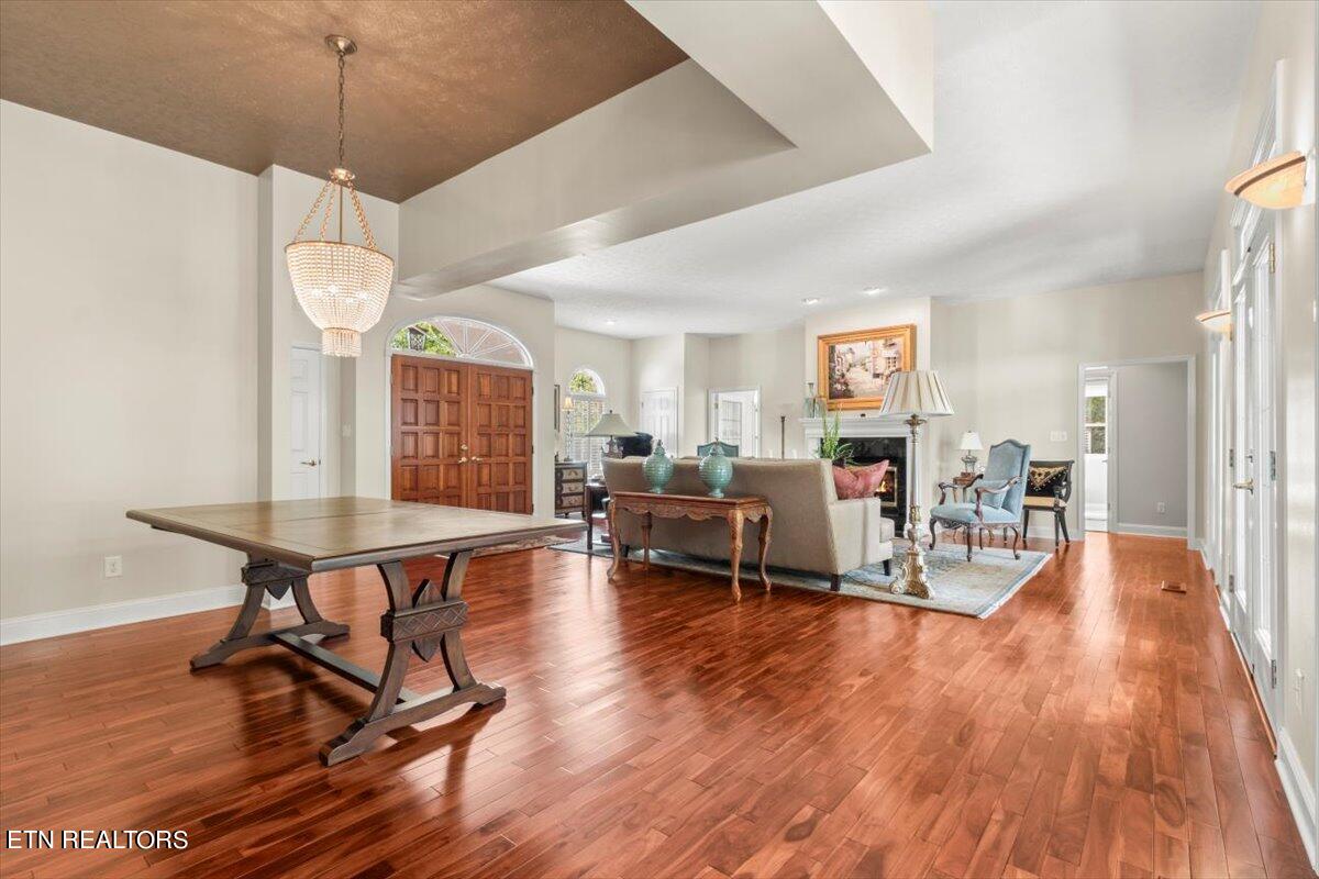 7049 Lake Bluff Court