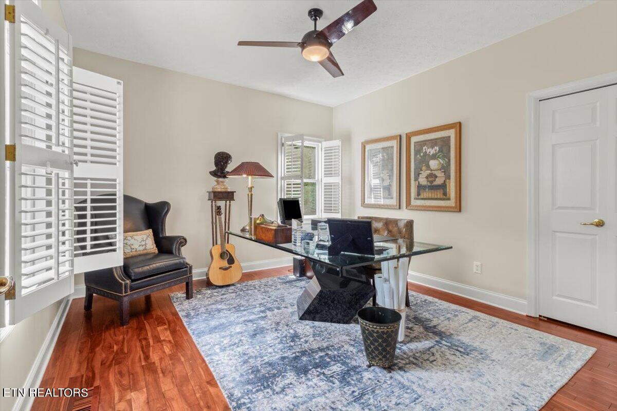 7049 Lake Bluff Court