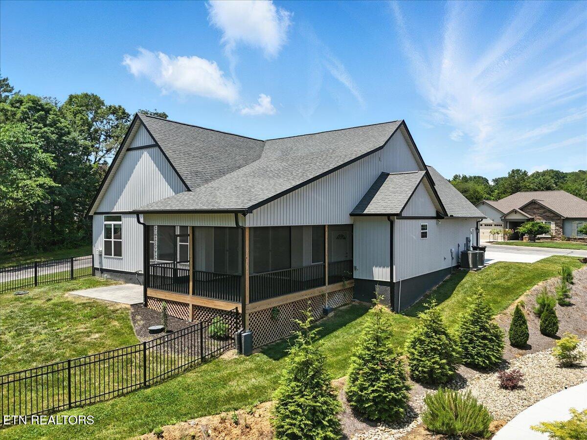 152 Pocola Way