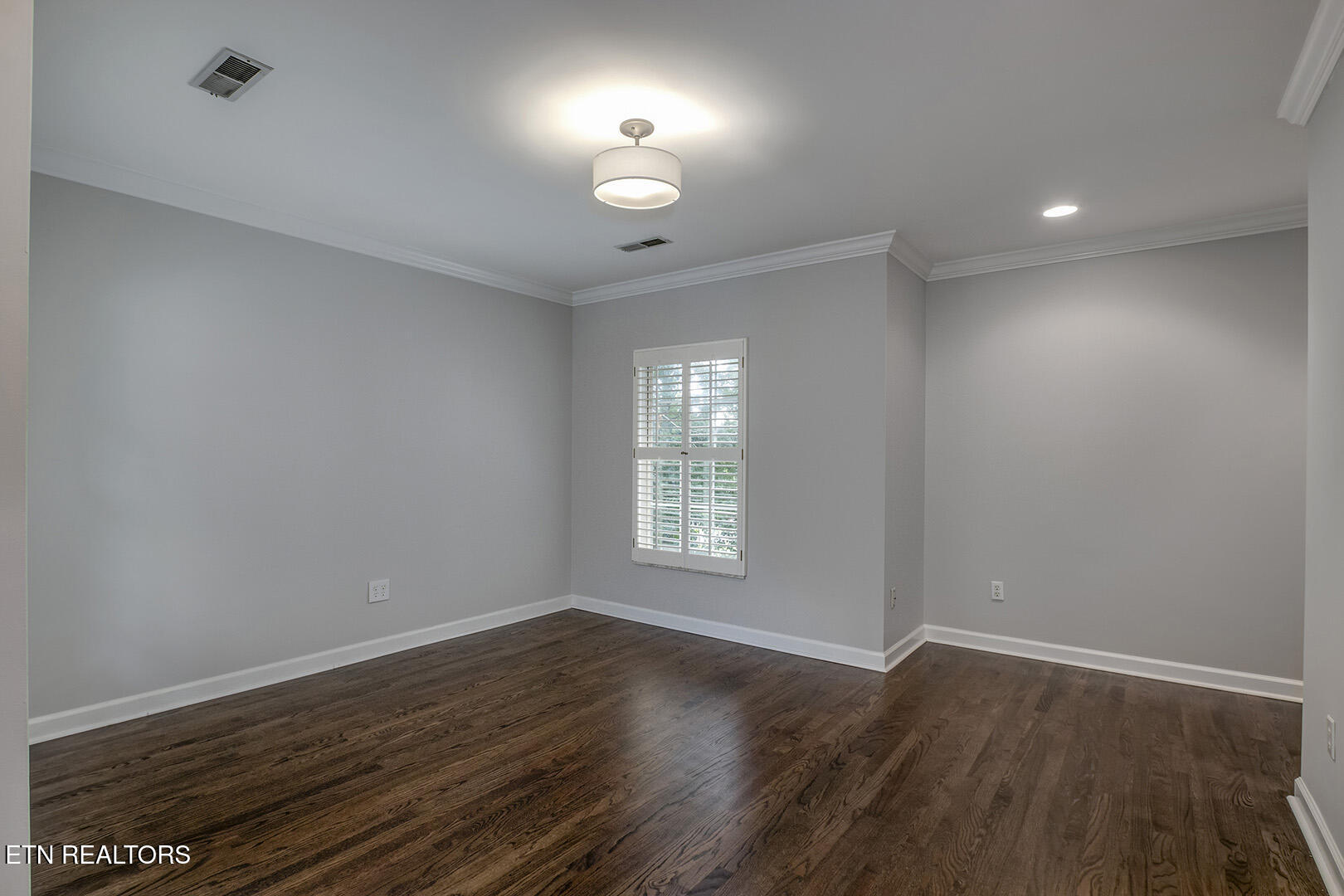 8416 Swathmore Court