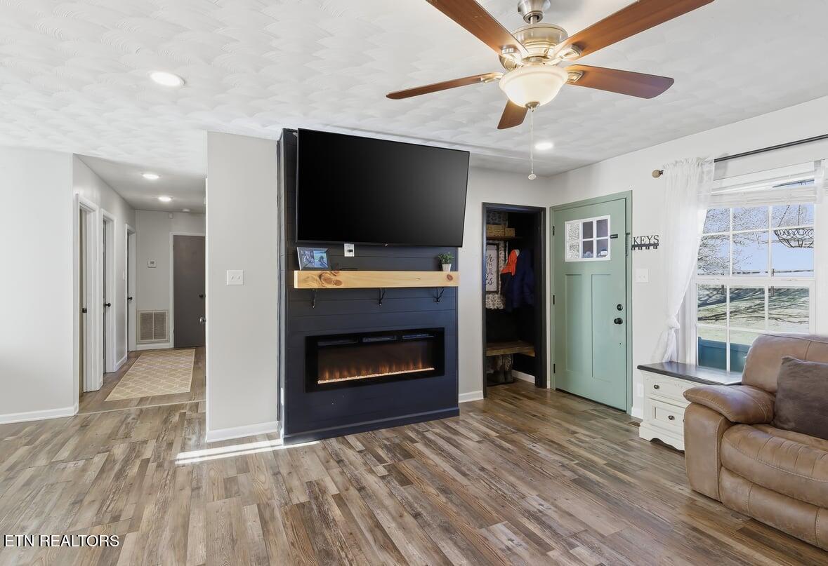 7212 Thorn Grove Pike