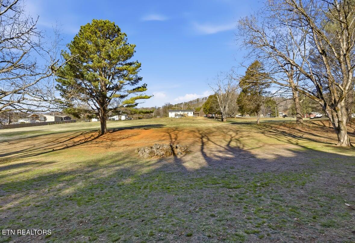 7212 Thorn Grove Pike