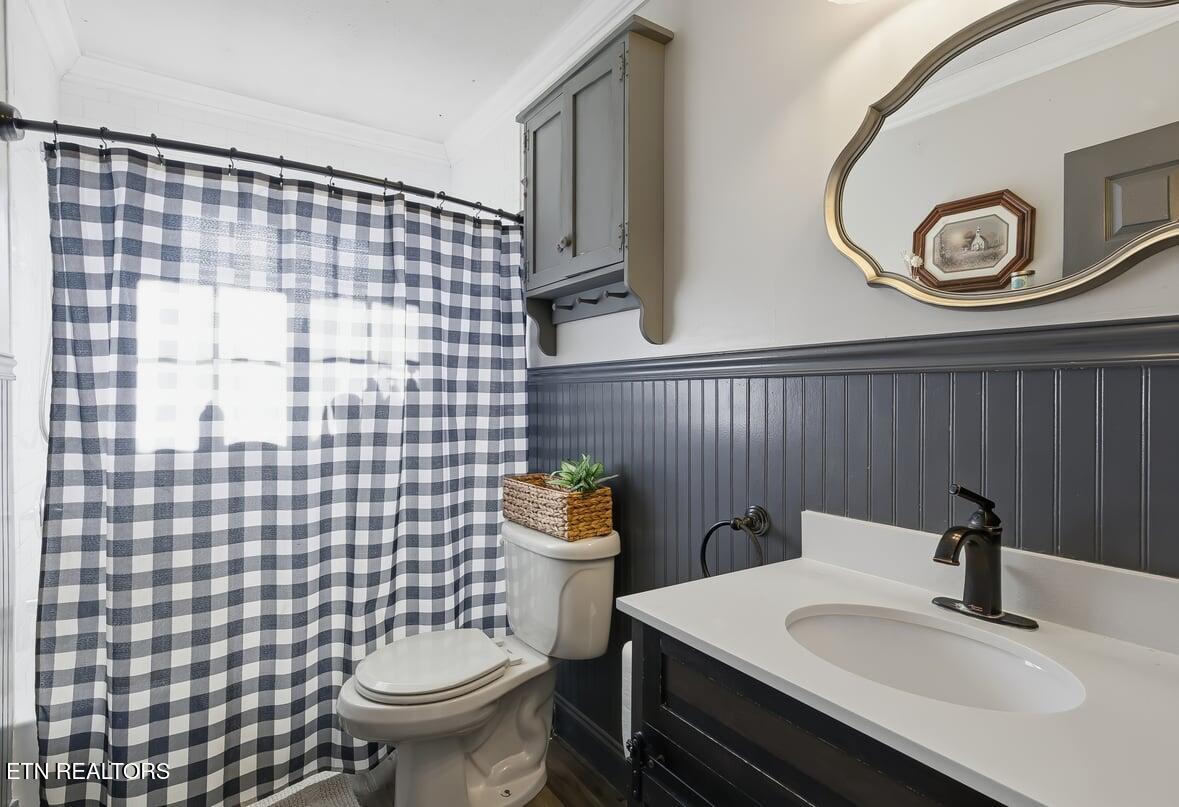 7212 Thorn Grove Pike