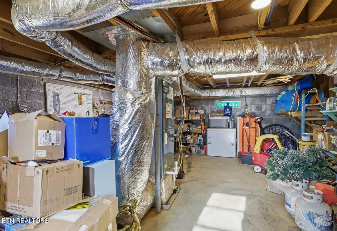 7212 Thorn Grove Pike