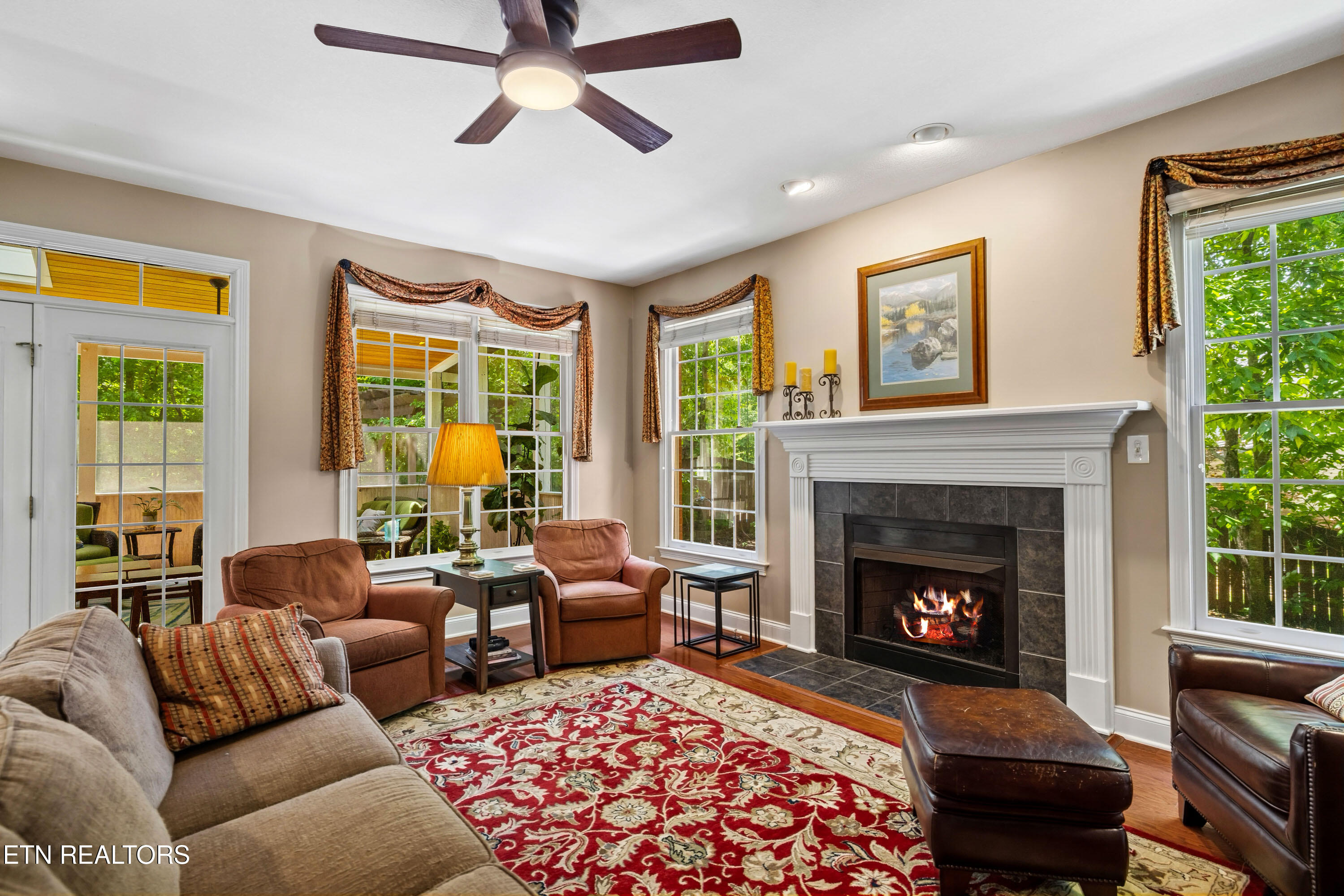 2624 Crystal Point Drive