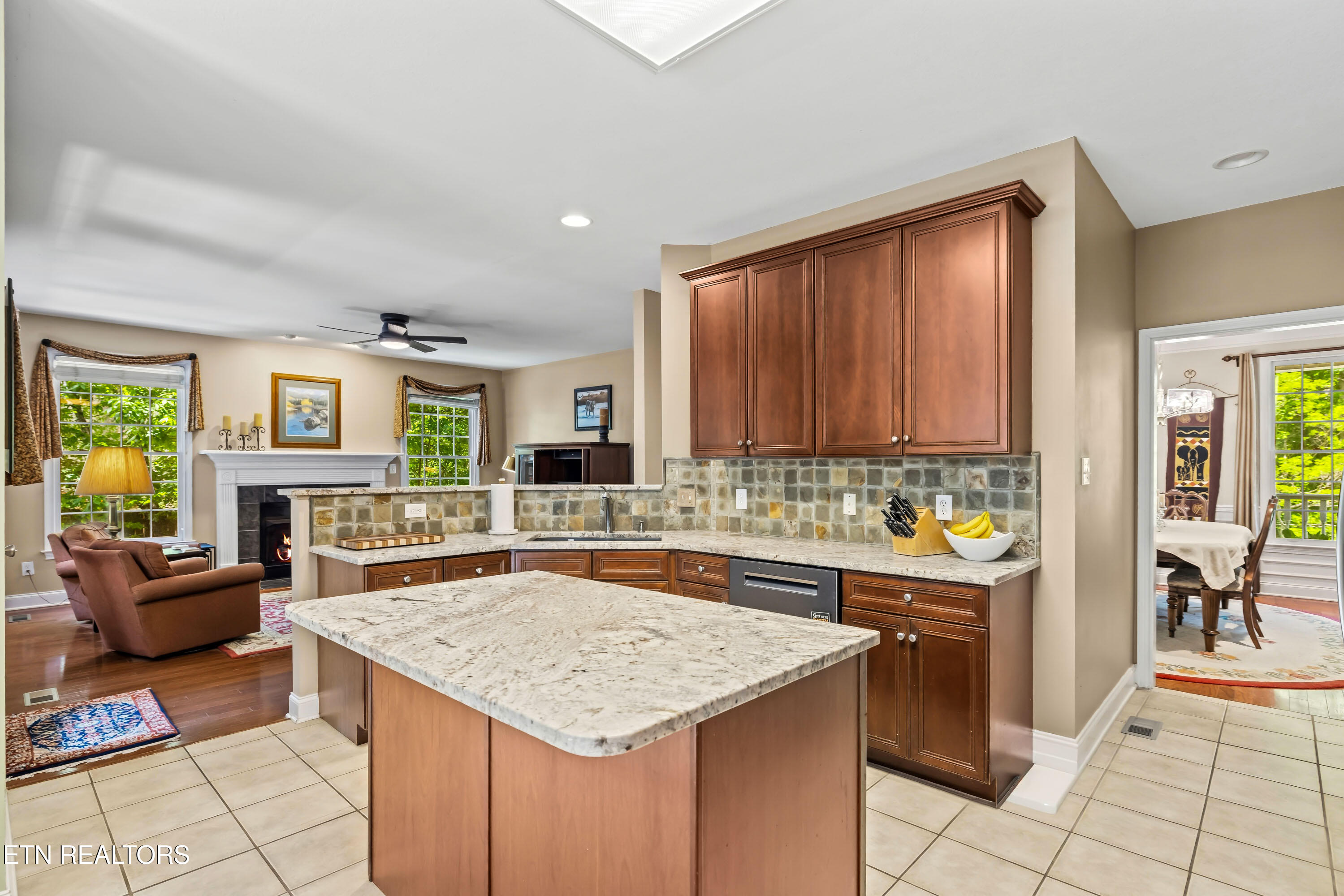 2624 Crystal Point Drive
