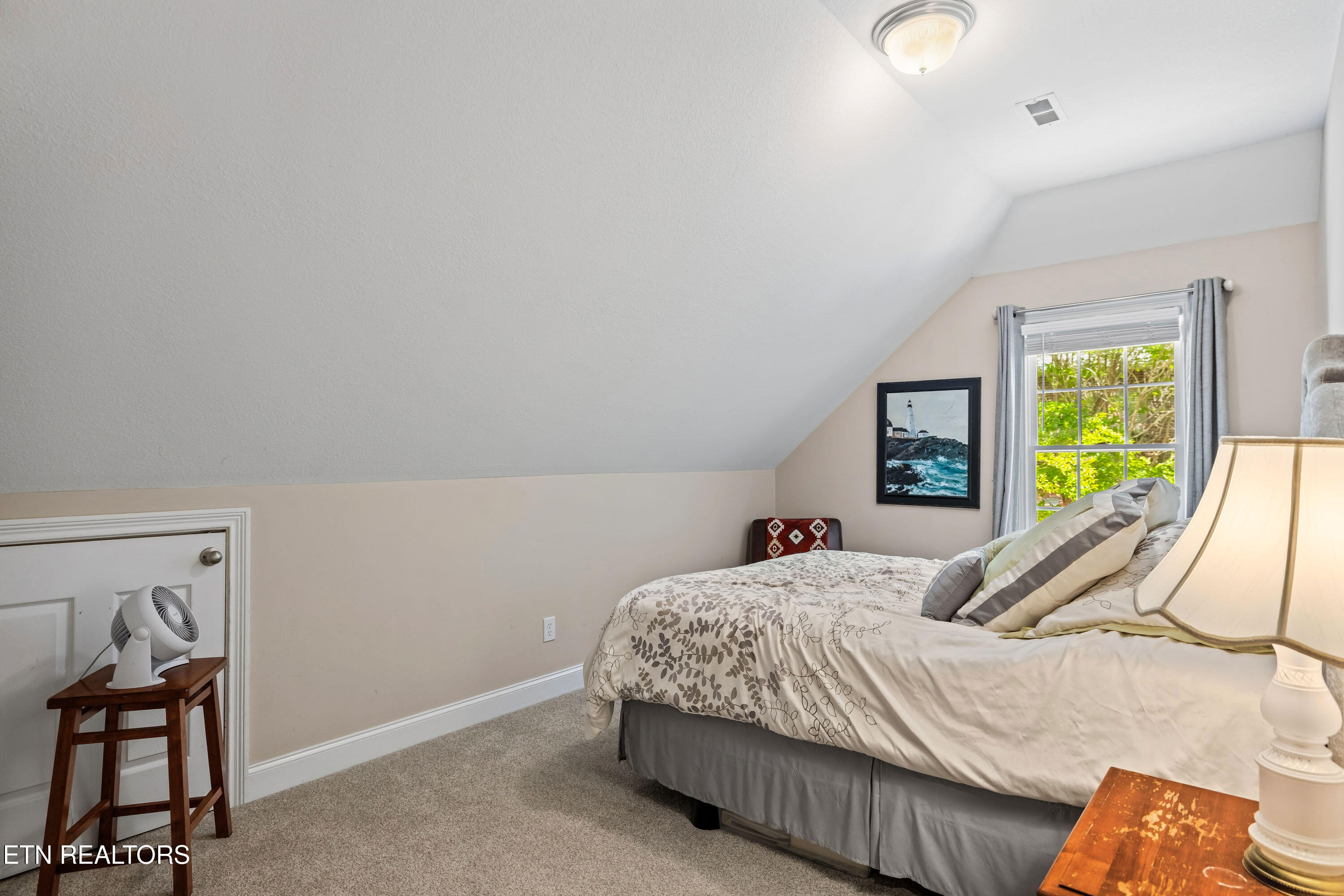 2624 Crystal Point Drive