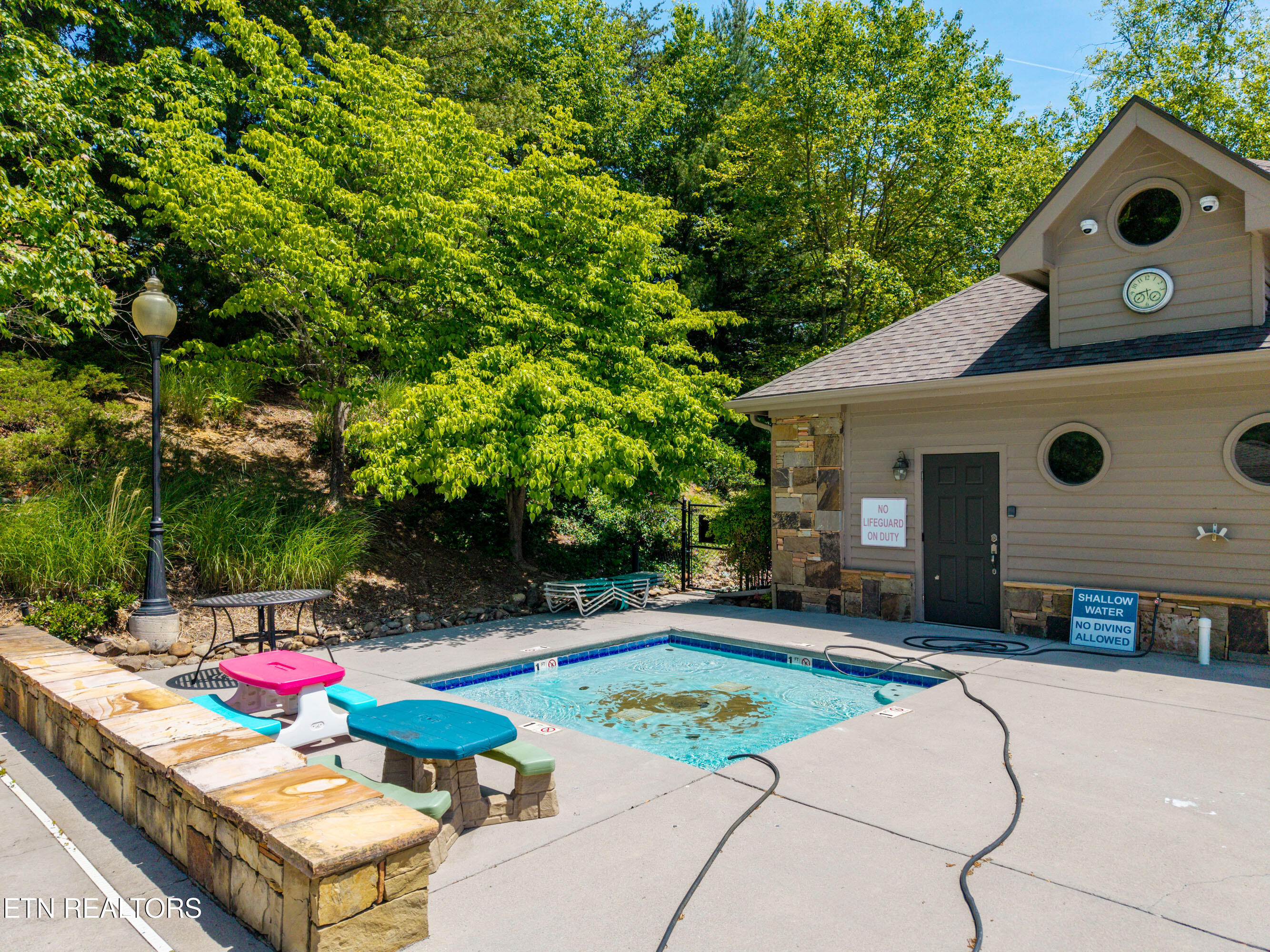 2624 Crystal Point Drive