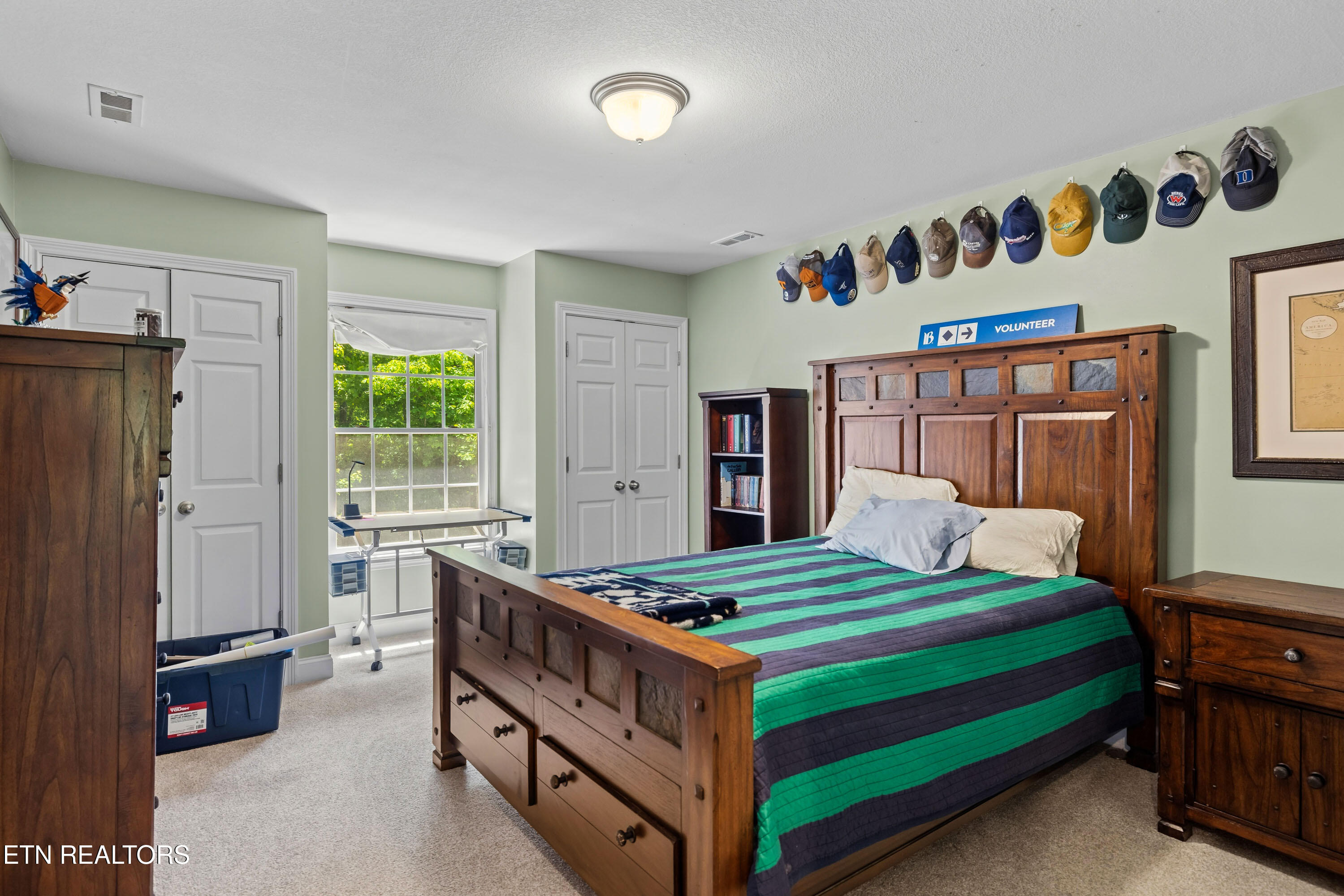 2624 Crystal Point Drive