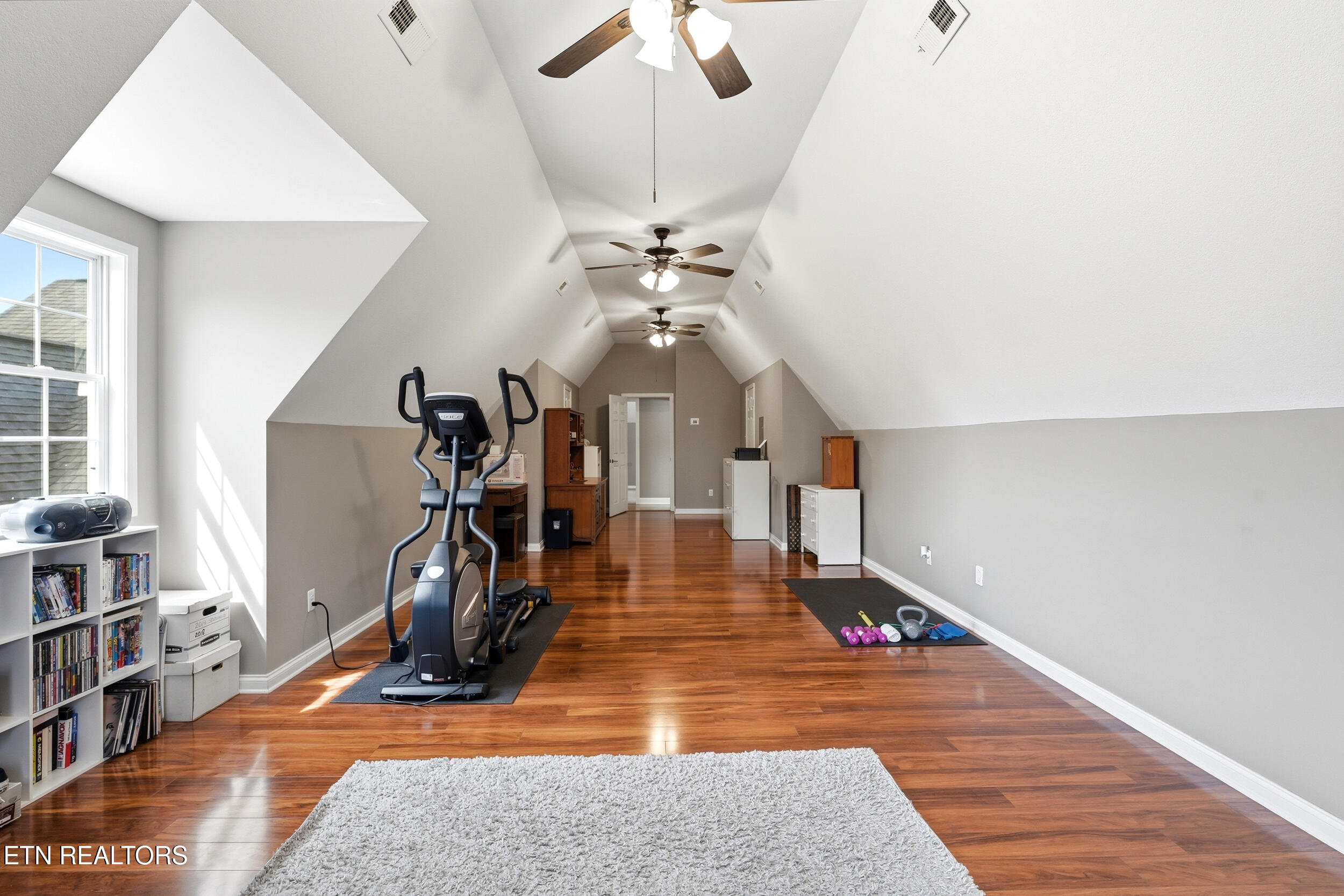 1733 Burnside Drive
