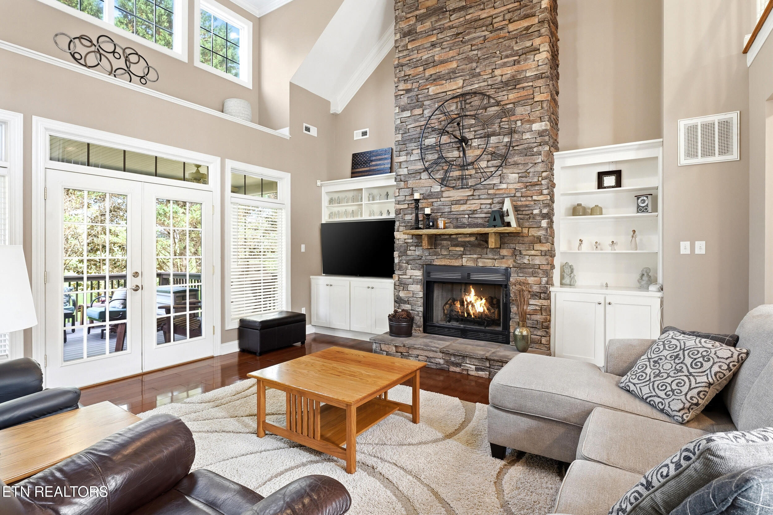 1733 Burnside Drive