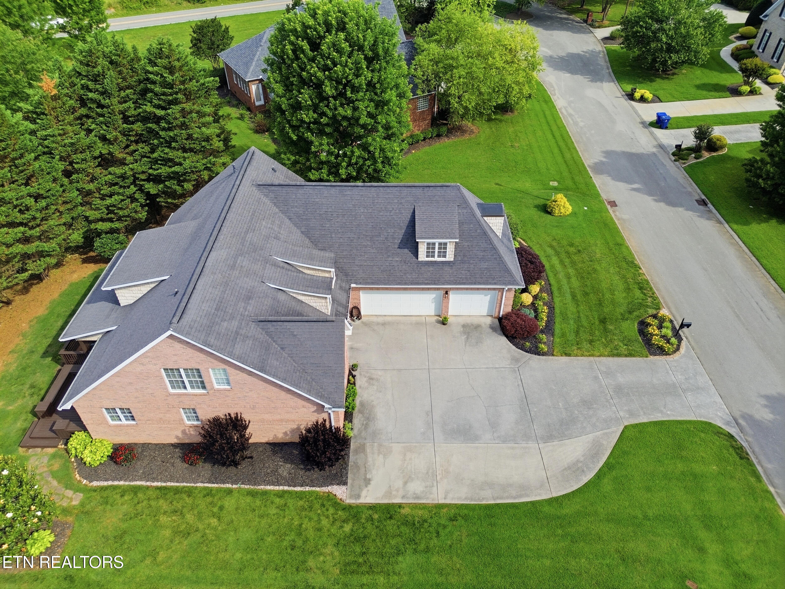 1733 Burnside Drive