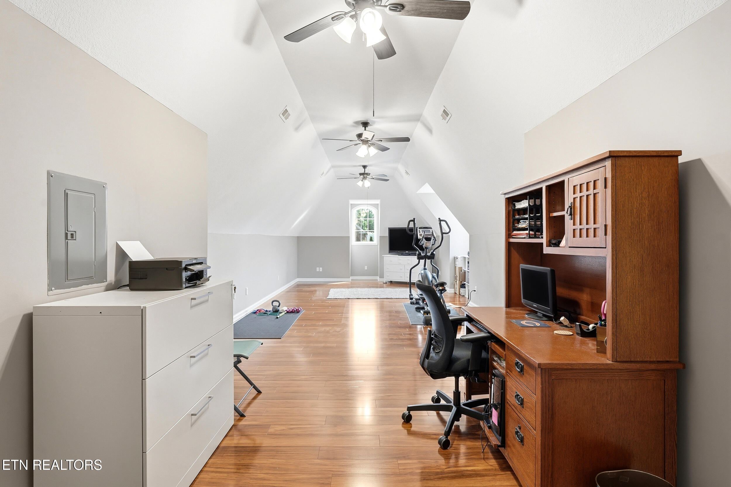 1733 Burnside Drive