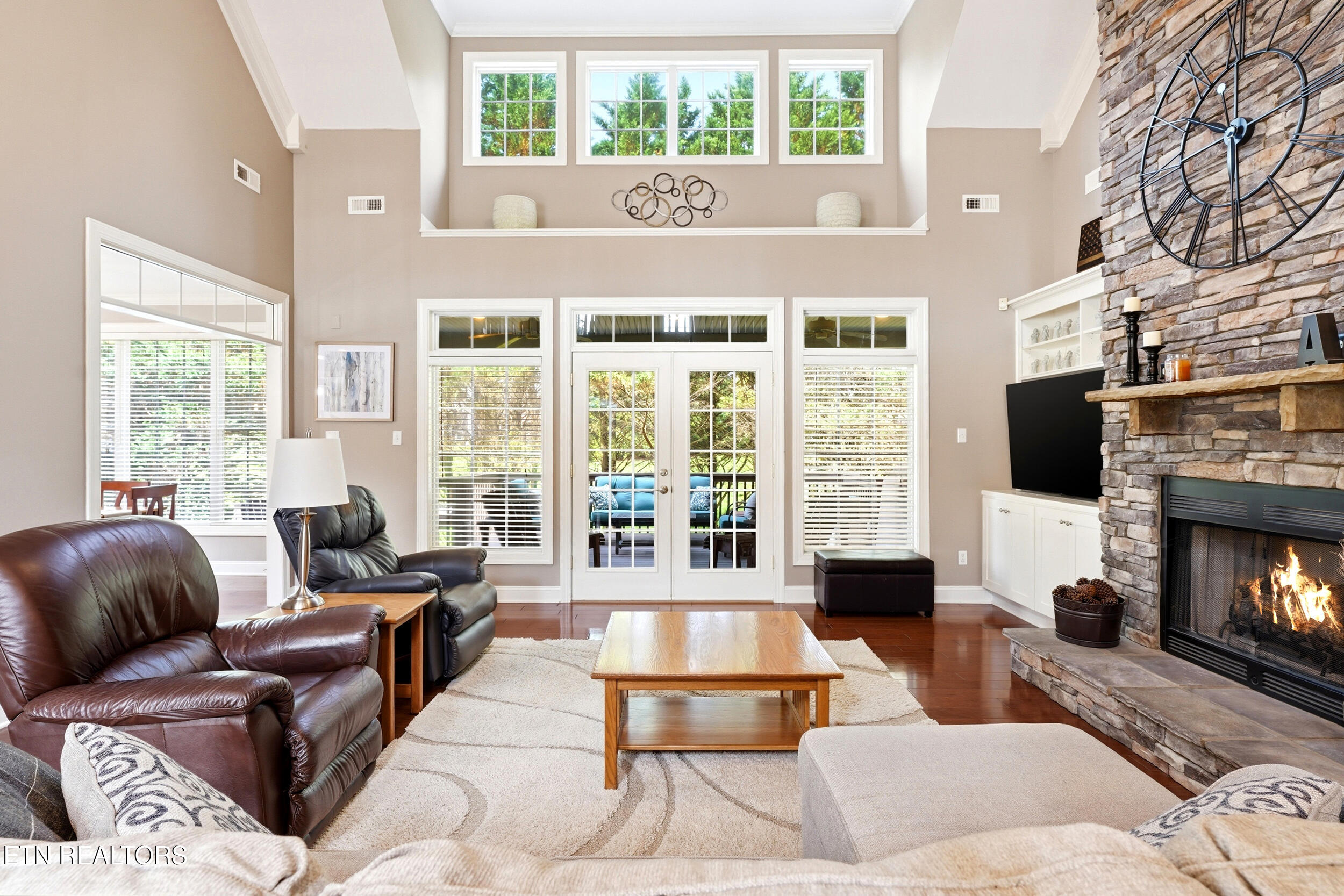 1733 Burnside Drive
