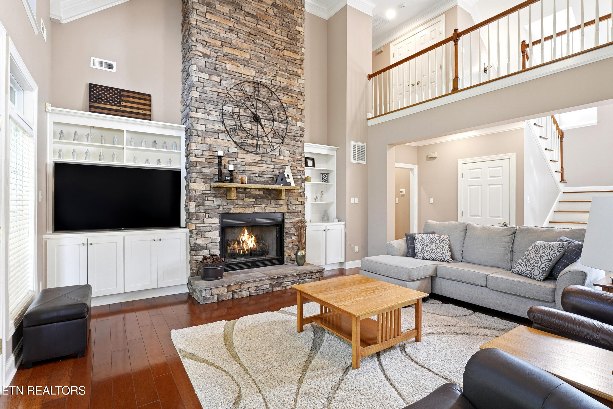 1733 Burnside Drive