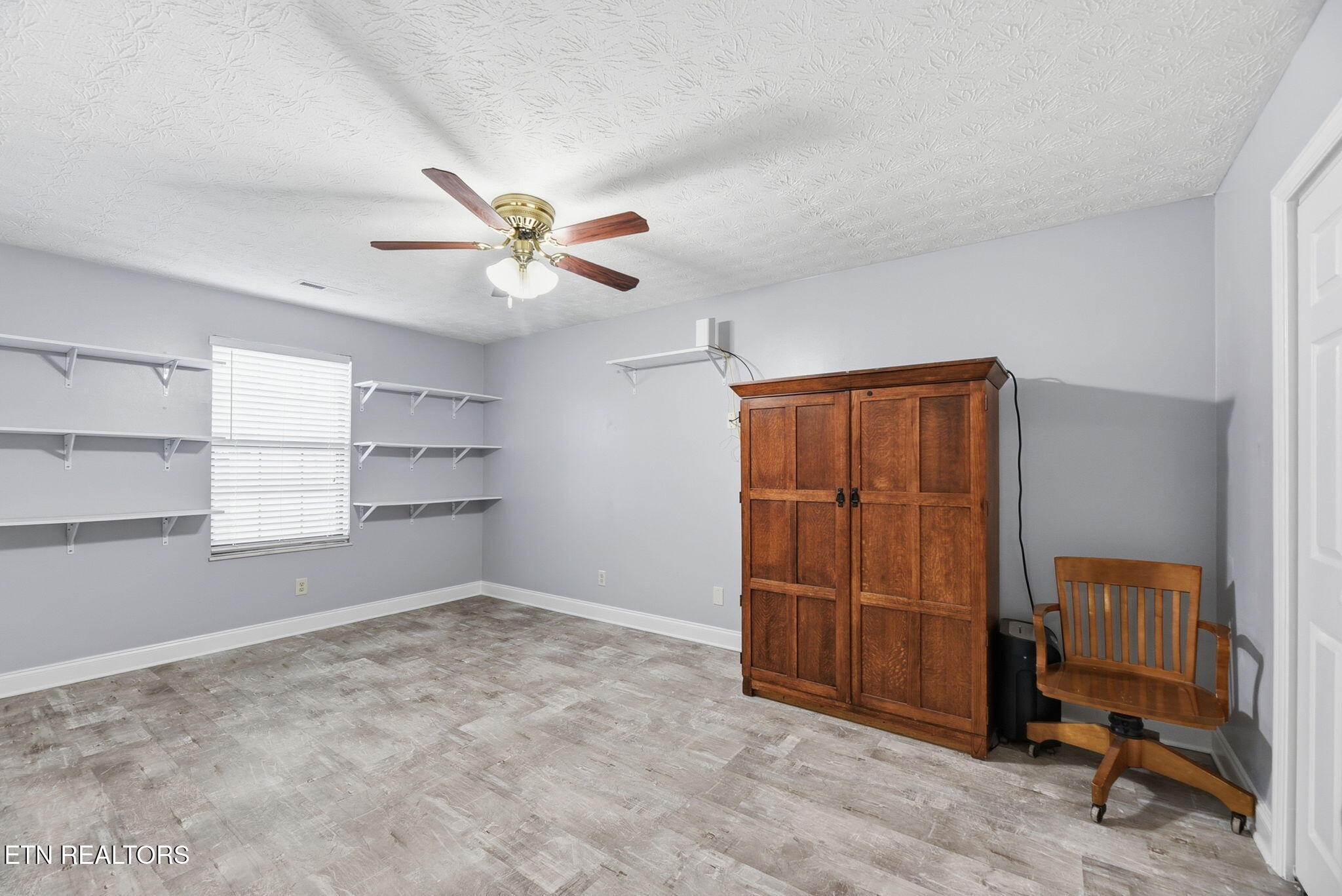 820 Josepi Drive