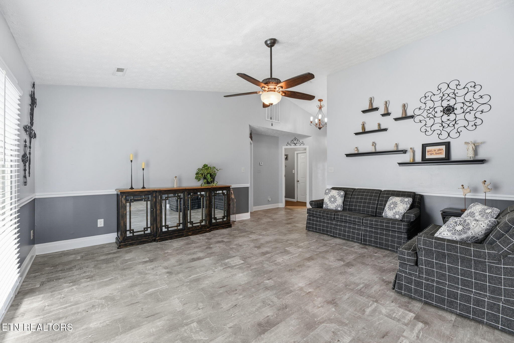 820 Josepi Drive