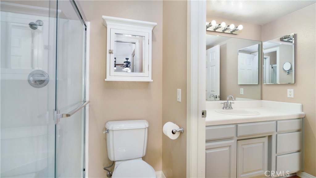 24600 Golfview Drive