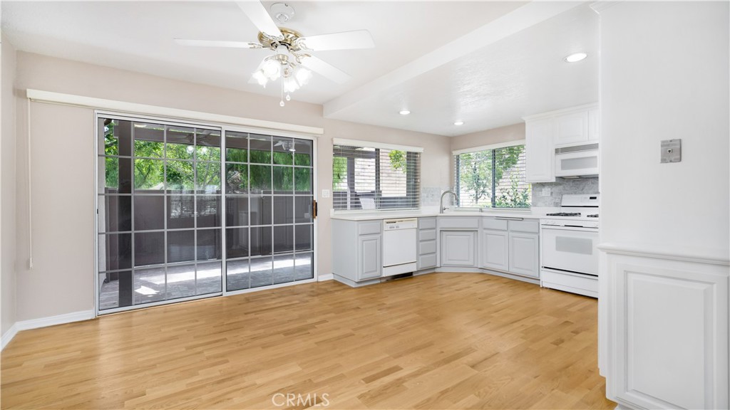 24600 Golfview Drive