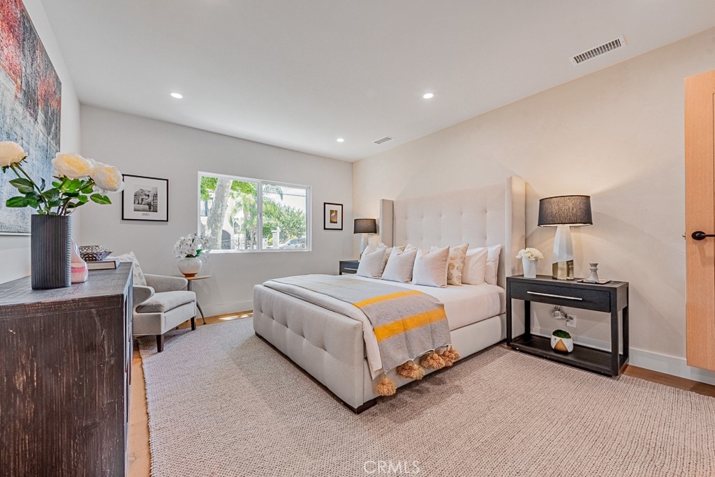 15731 Addison Street