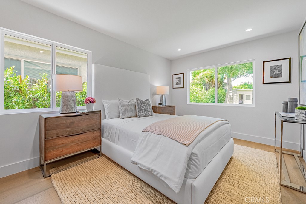 15731 Addison Street