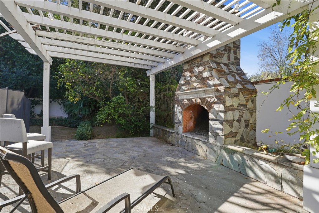 5645 Donna Avenue