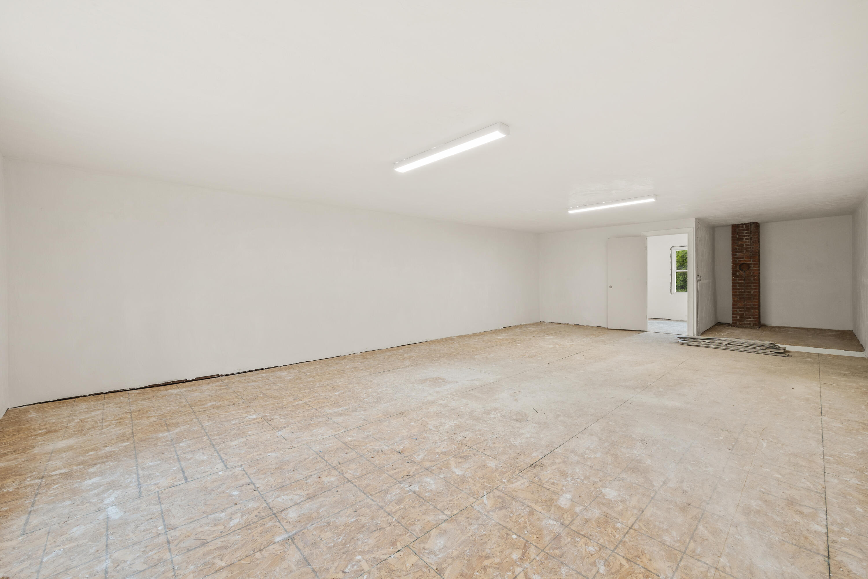 1128 Tucker Road Road