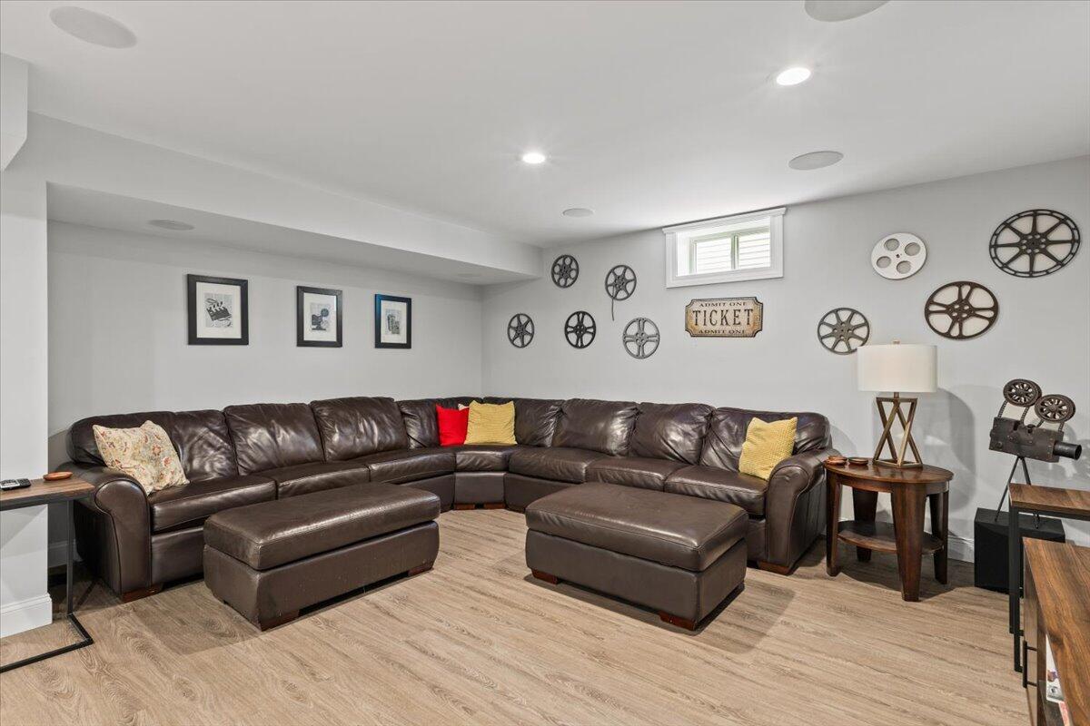 37 Woody Nook