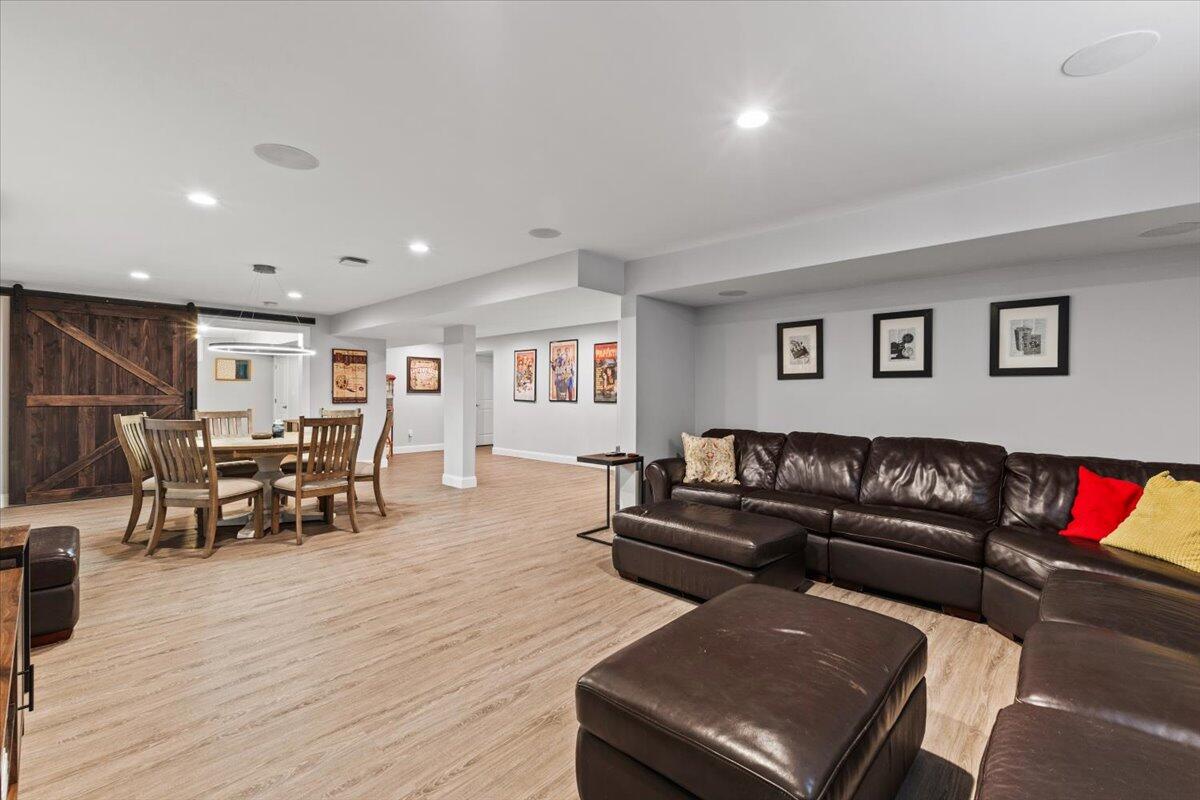 37 Woody Nook