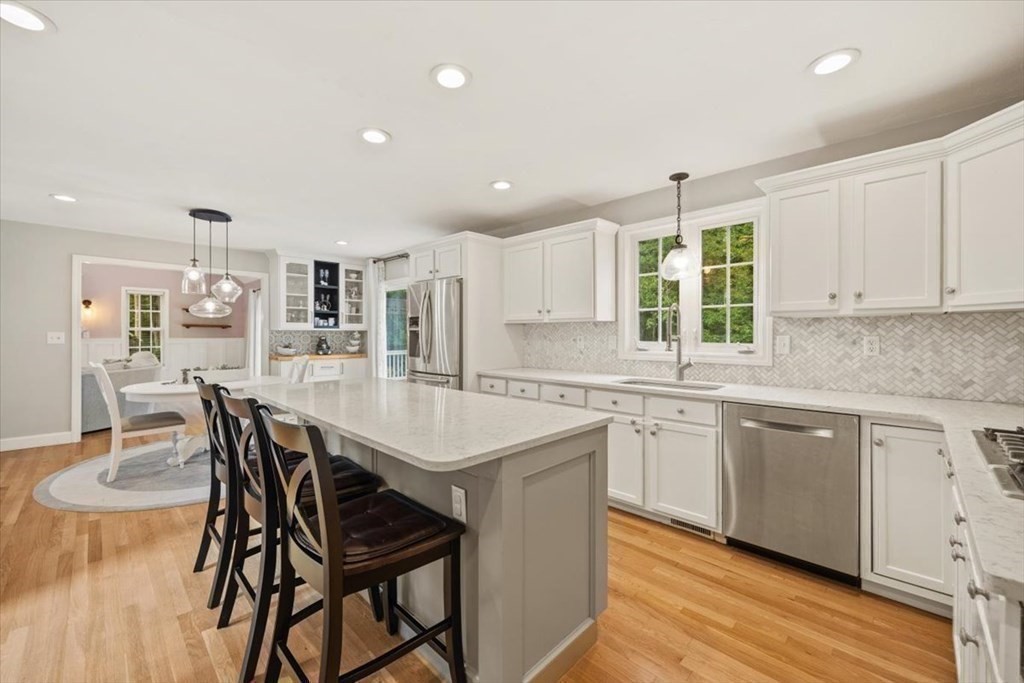 86 Saddleworth Way