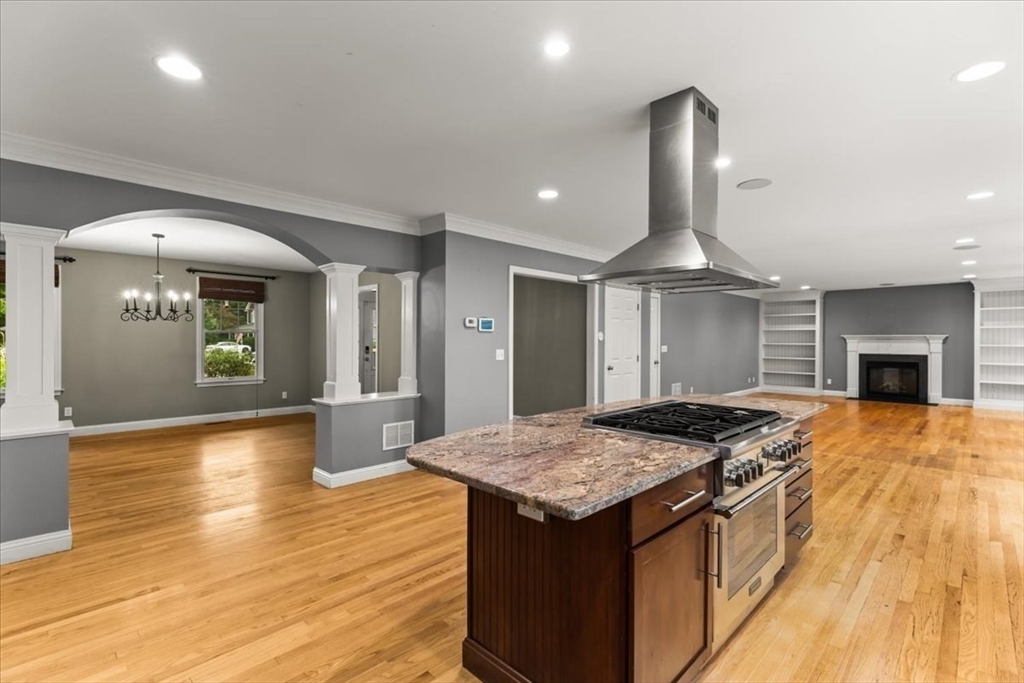 22 Red Pine Ln