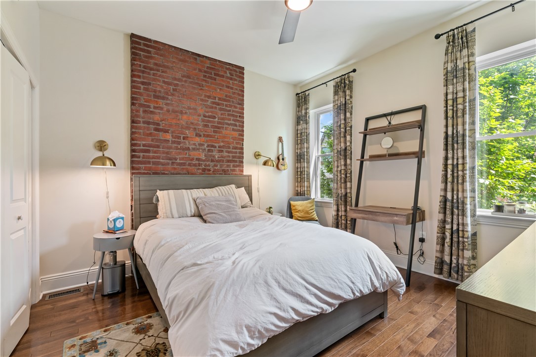 160 45th Street