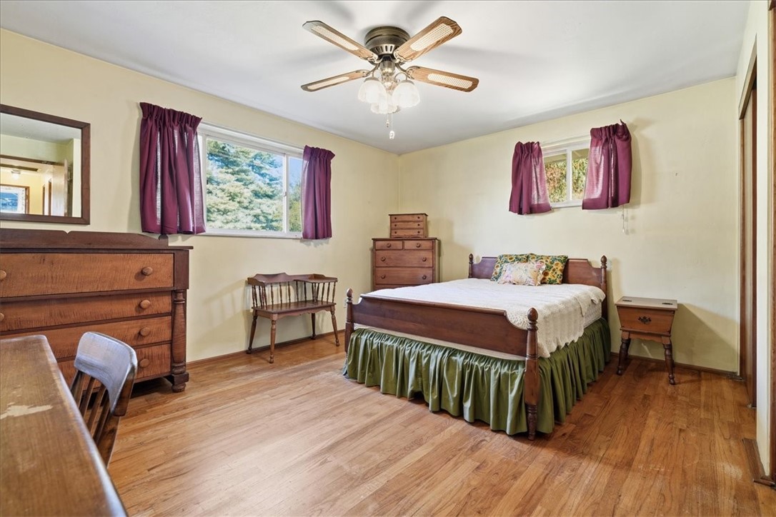 1323 Royal Oak Rd Suite 210