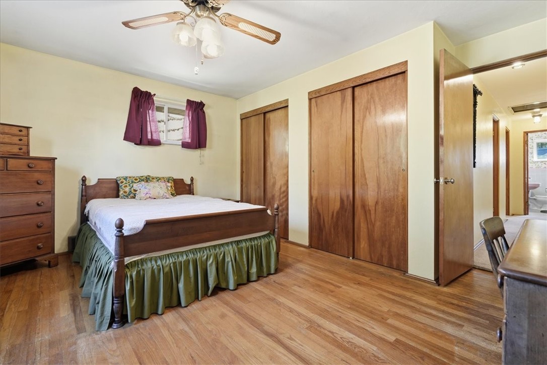 1323 Royal Oak Rd Suite 210