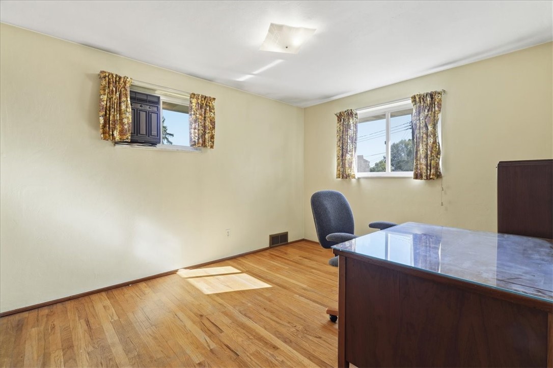 1323 Royal Oak Rd Suite 210