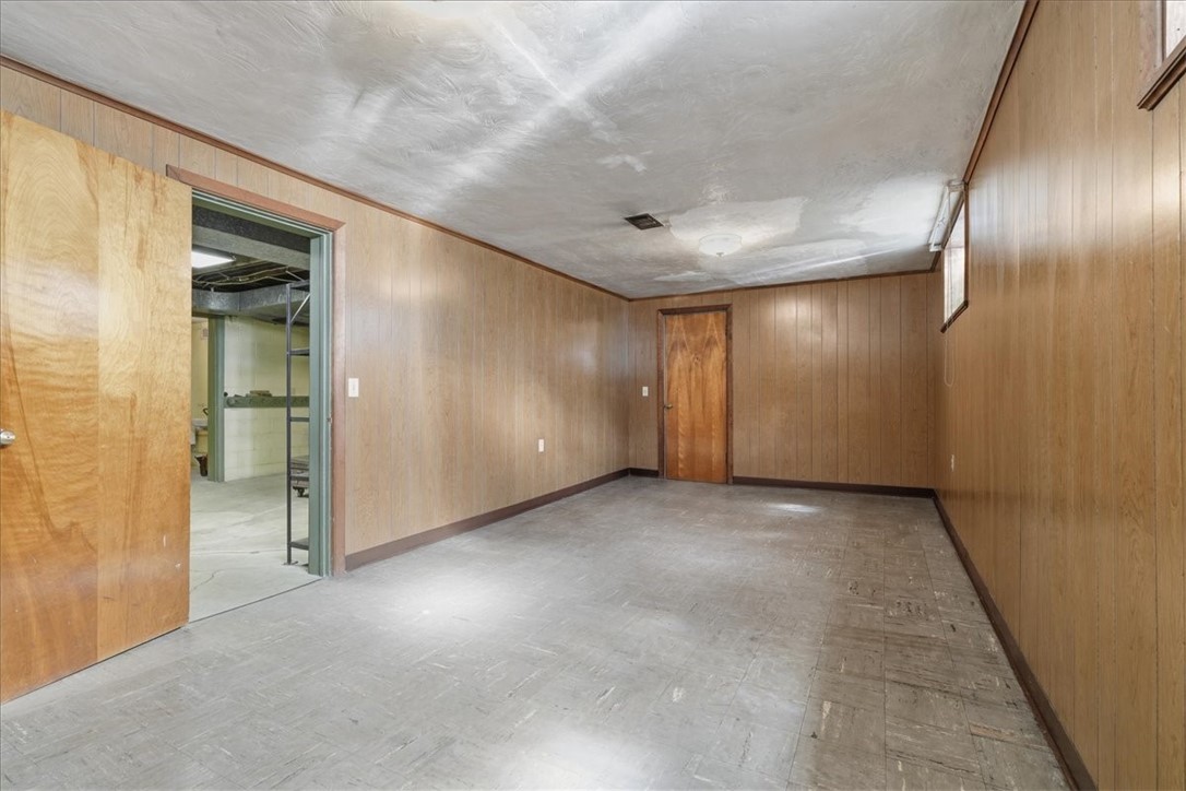 1323 Royal Oak Rd Suite 210