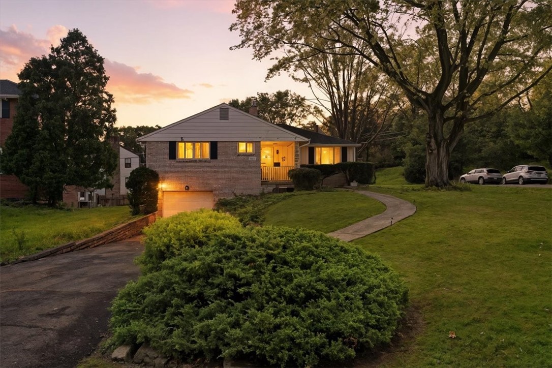 1323 Royal Oak Rd Suite 210