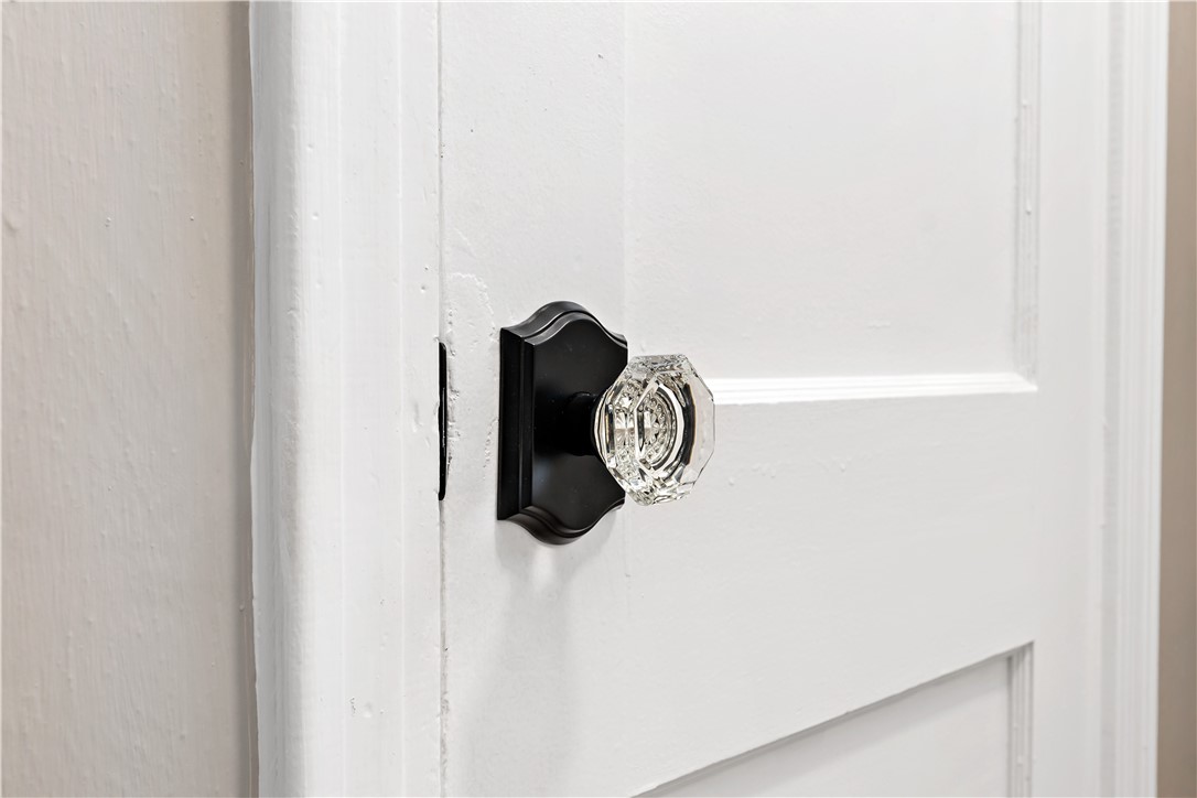 4596 Echo Glen Drive